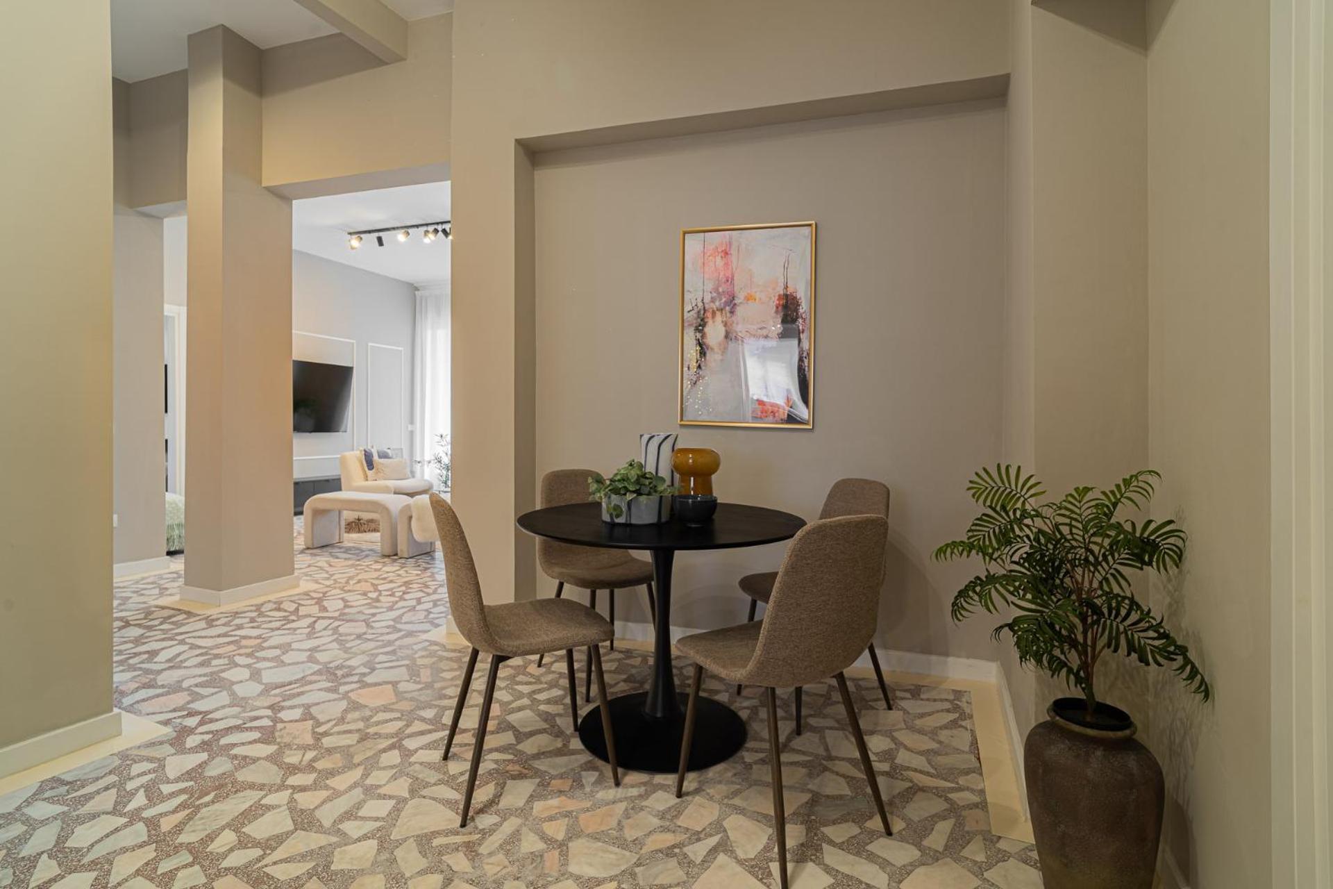 Loggia & Luxe 5Br Penthouse In Universitatii Area Bucarest Exterior foto